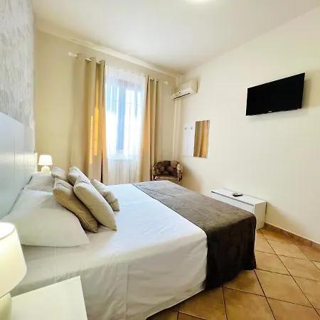 فندق Casa Aieddu تيراسيني