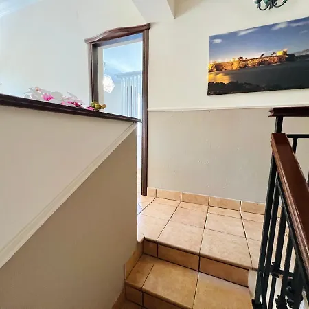 Casa Aieddu 3* Terrasini